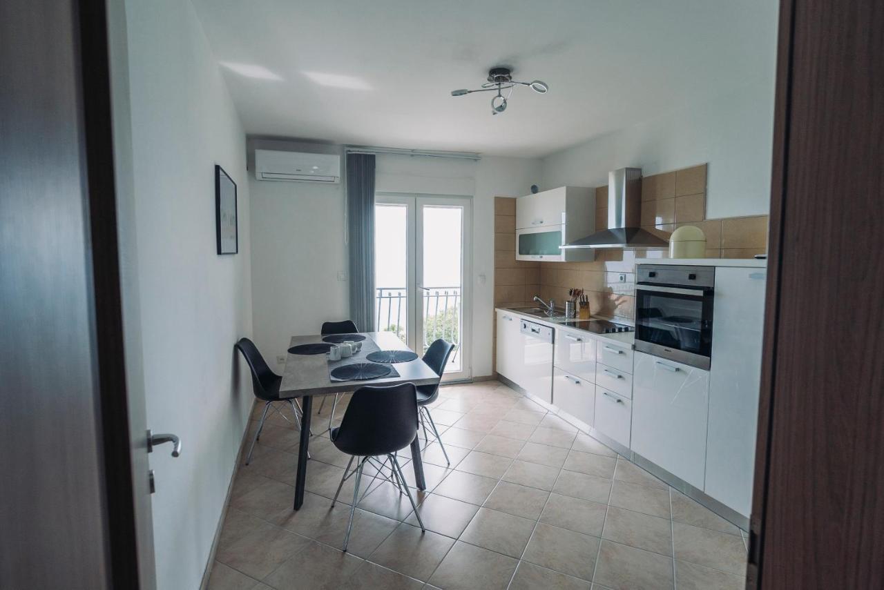 Apartmani Josip Podstrana Buitenkant foto
