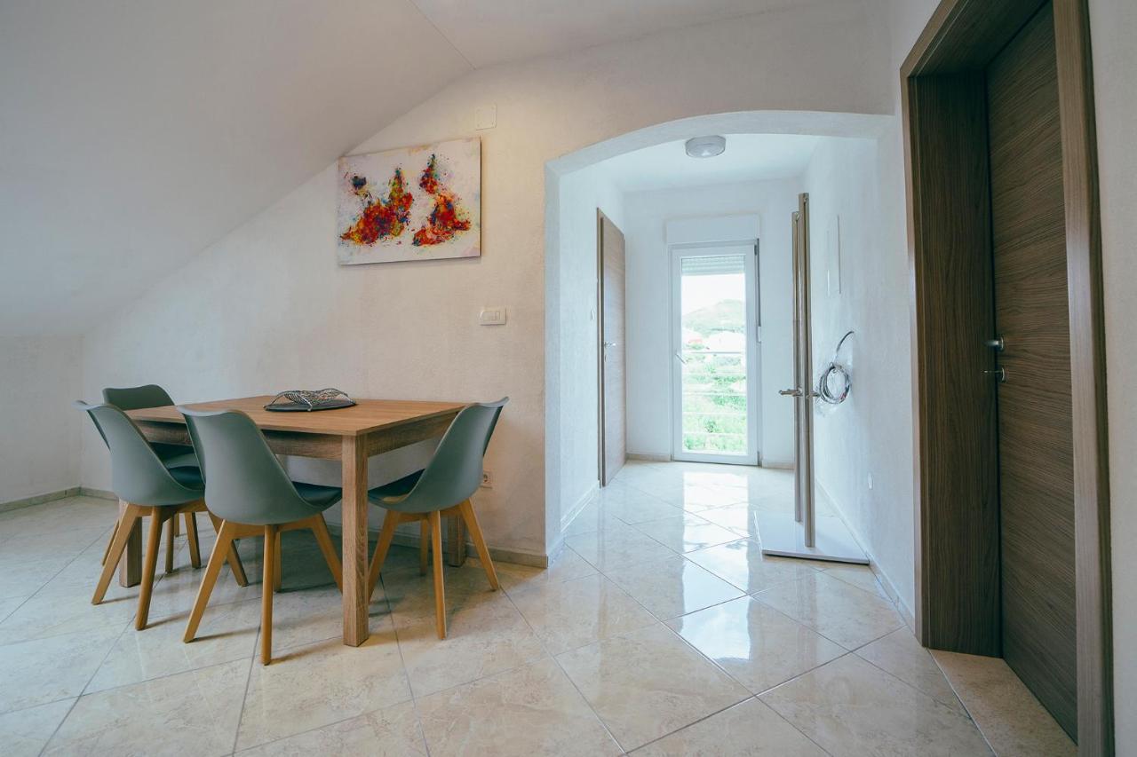 Apartmani Josip Podstrana Buitenkant foto